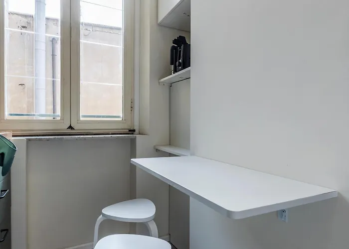 Guesthost - Colosseo & San Clemente Apartament *