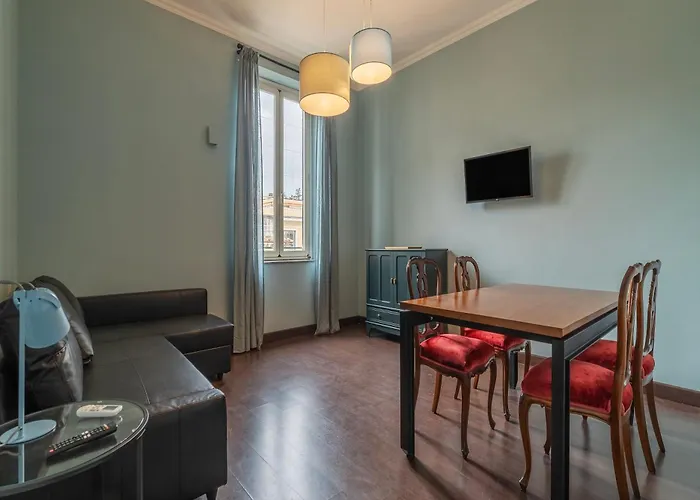Guesthost - Colosseo & San Clemente Apartament Rzym